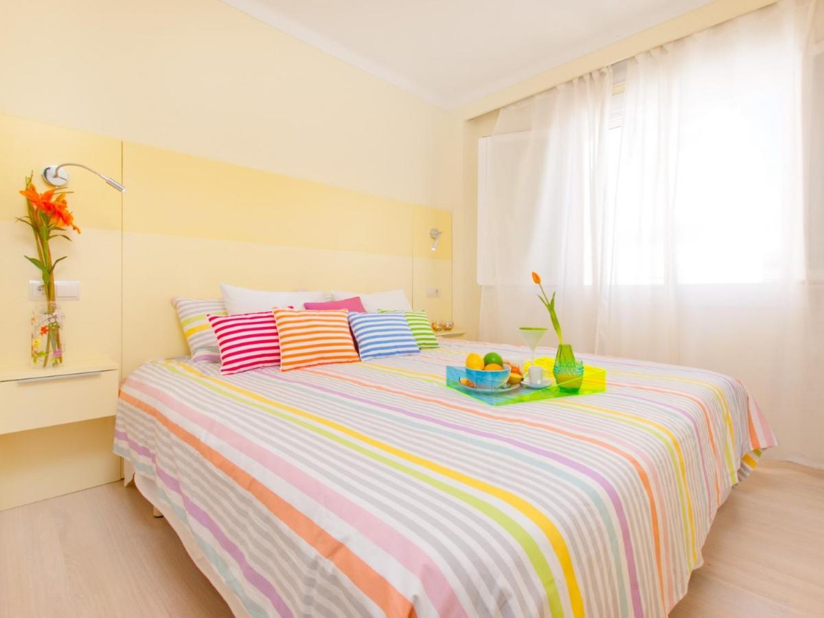 Apartment Corales De Mar, At Alcudia Beach Εξωτερικό φωτογραφία